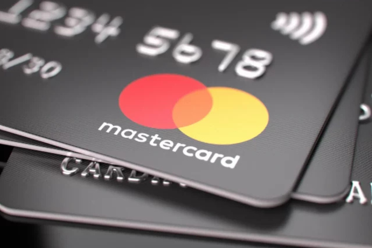 Clientes Mastercard podem comer de graça em 37 cidades