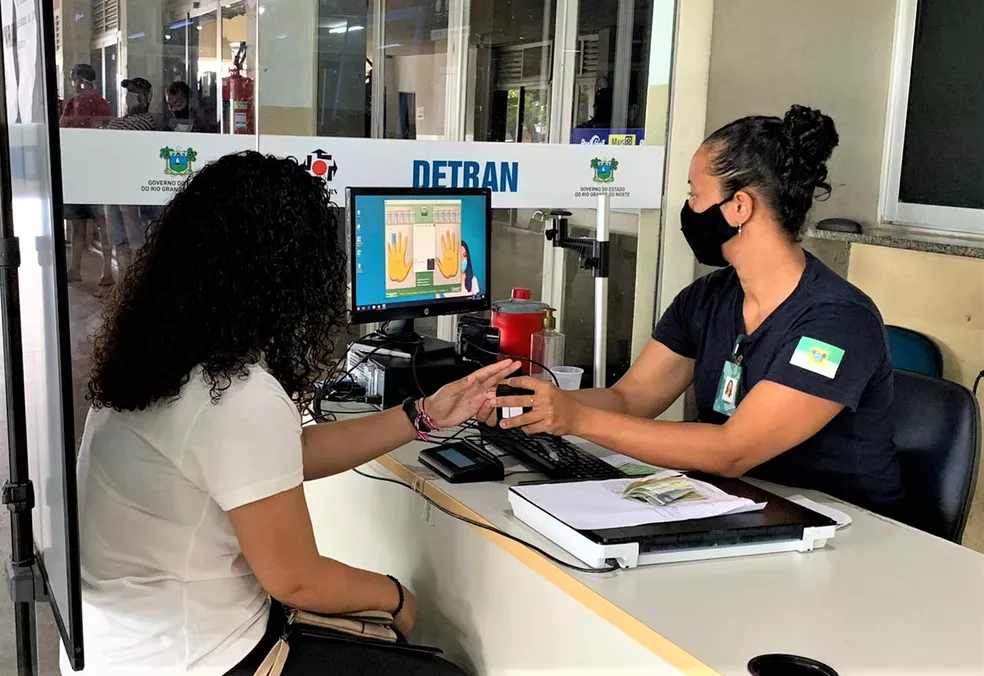 Mutirão da CNH Popular acontece neste final de semana; veja como participar