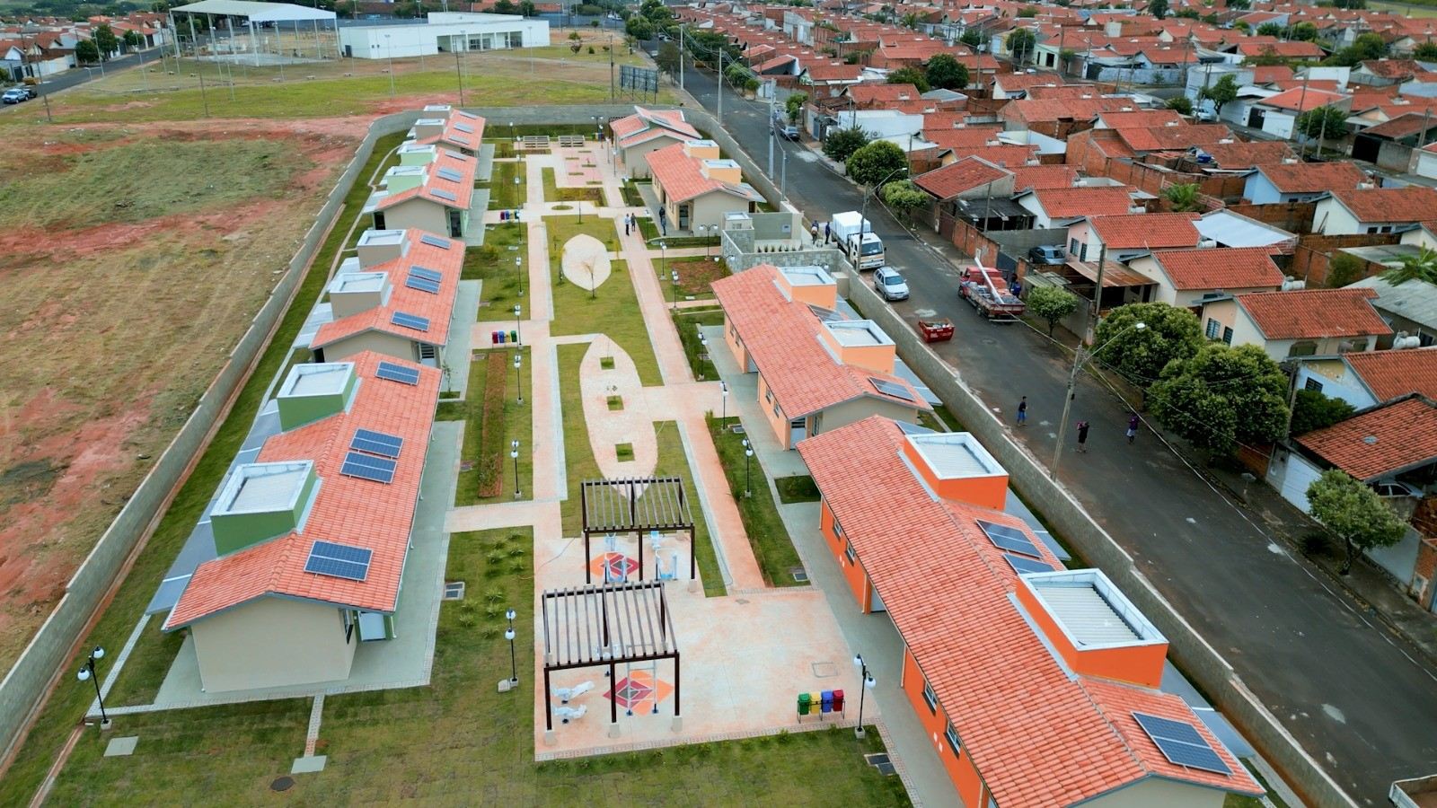 Idosos podem conseguir casa de graça pelo programa Vida Longa