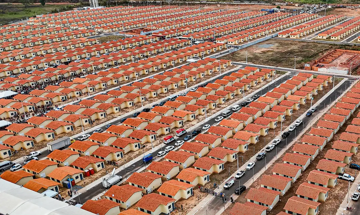 Governo libera até R$ 30 mil para reforma de casas; veja quem pode participar